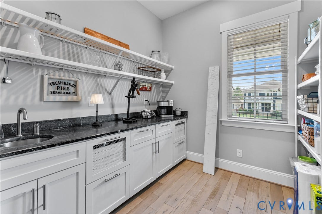 16030 Drumone Road, Midlothian, VA 23112 16030 Drumone Road, Midlothian, VA 23112