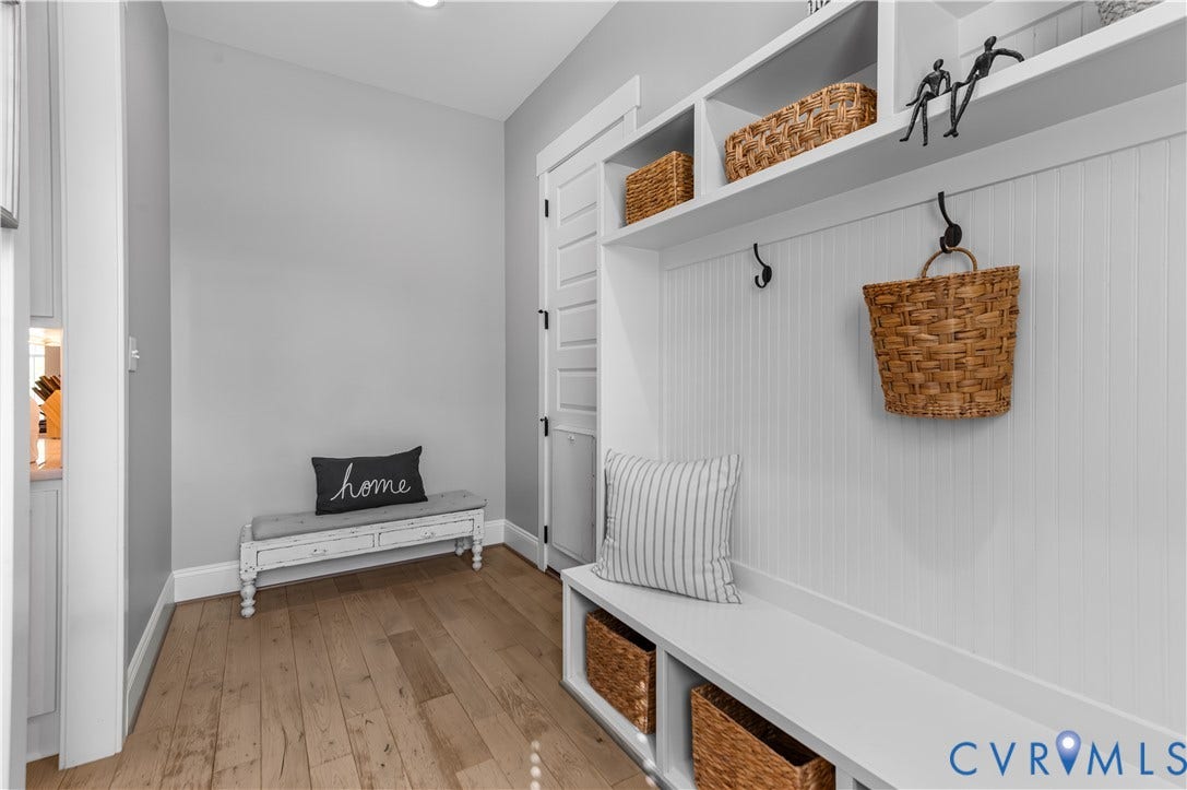 16030 Drumone Road, Midlothian, VA 23112 16030 Drumone Road, Midlothian, VA 23112