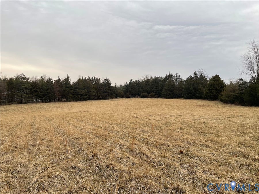 Property photo for 36 rhodes Lane, Cartersville, VA