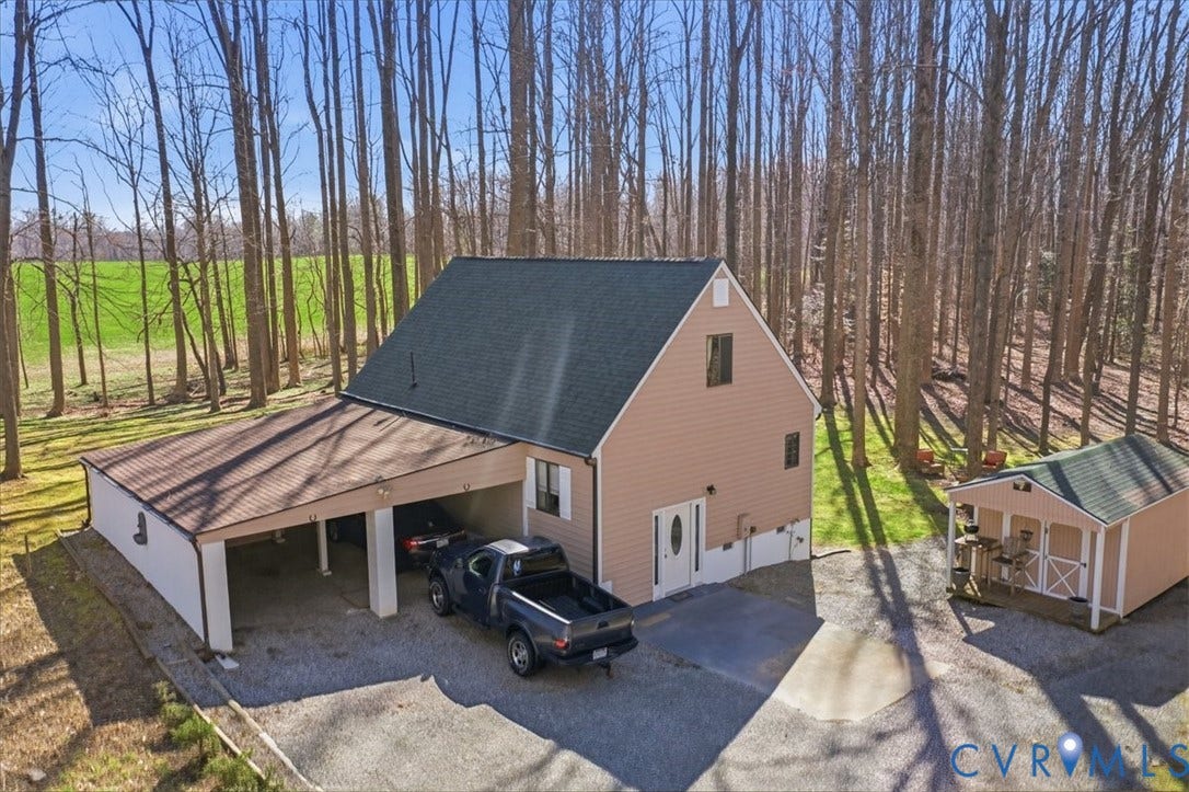 3214 Duke Road, Part Swann, Powhatan, VA 23139 Welcome to 3214 Duke Road.