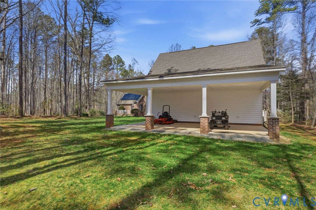 2604 E Maple Grove Lane, Powhatan, VA 23139 2604 E Maple Grove Lane, Powhatan, VA 23139