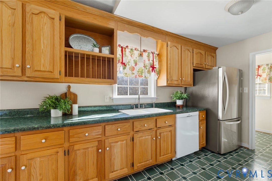 2290 Ballsville Road, Country Life, Powhatan, VA 23139 2290 Ballsville Road, Country Life, Powhatan, VA 23139