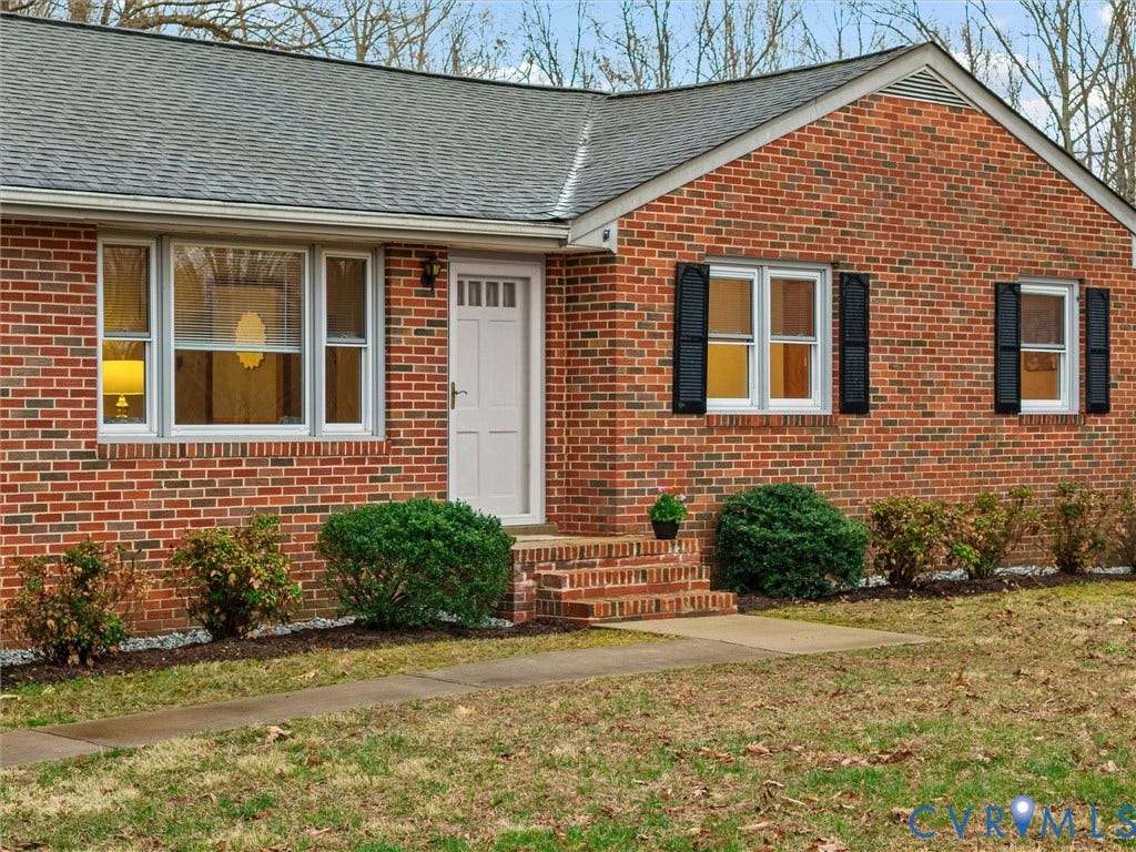 1742 Reams Road, Powhatan, VA 23139 1742 Reams Road, Powhatan, VA 23139