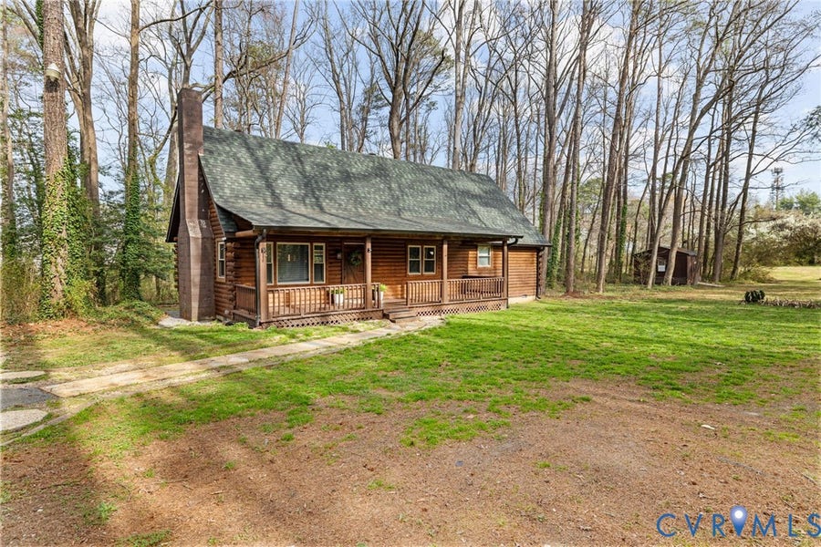 Property photo for 400 Windrift Road, North Chesterfield, VA
