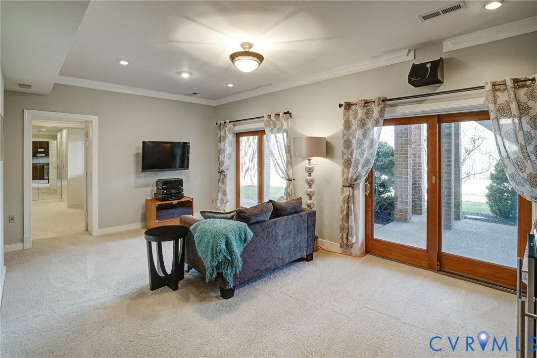 4 Red Fox Road, Hermitage Country Club, Manakin Sabot, VA 23103 4 Red Fox Road, Hermitage Country Club, Manakin Sabot, VA 23103