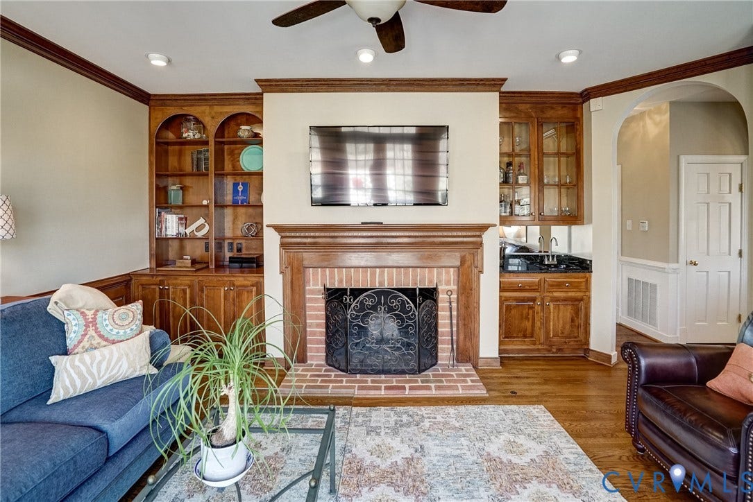 4 Red Fox Road, Hermitage Country Club, Manakin Sabot, VA 23103 4 Red Fox Road, Hermitage Country Club, Manakin Sabot, VA 23103