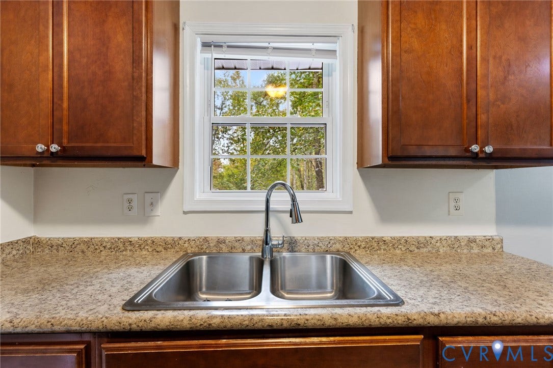 164 Kinneytown Road, Louisa, Mineral, VA 23117 164 Kinneytown Road, Louisa, Mineral, VA 23117