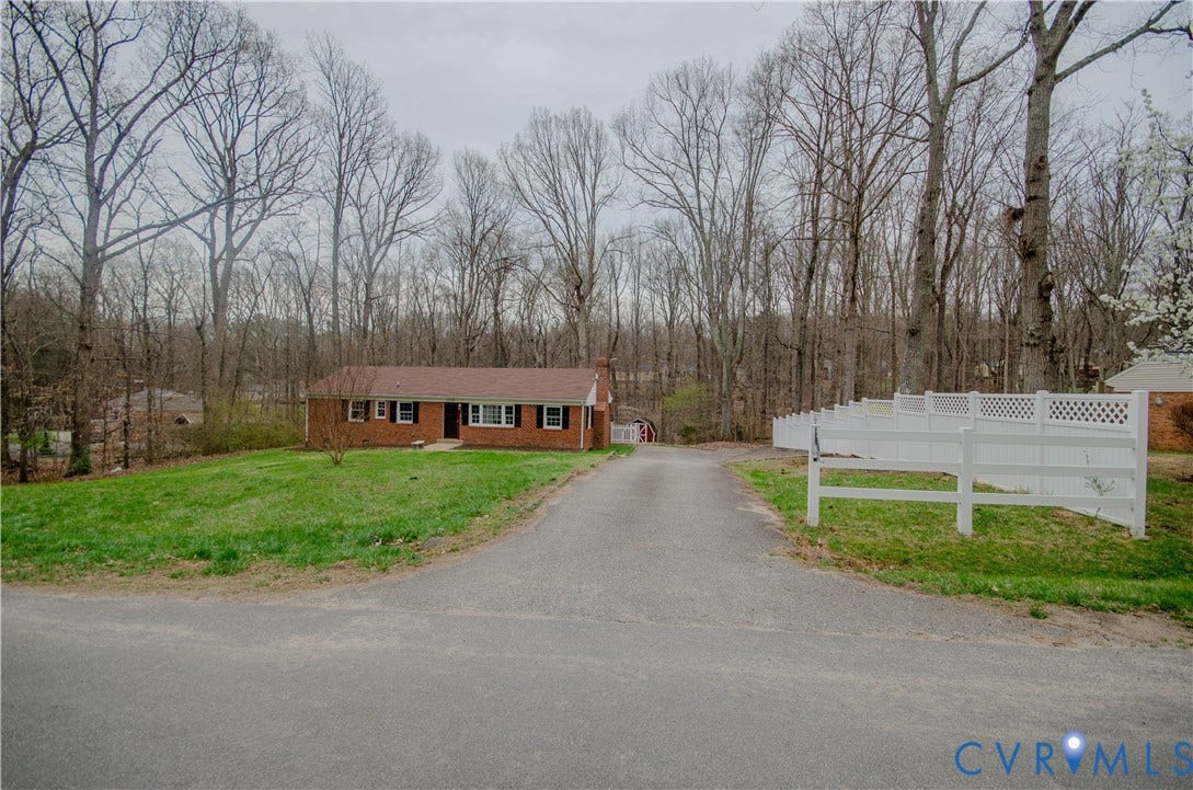 2231 Fall Line Drive, Powhatan, VA 23139 Single story home with driveway