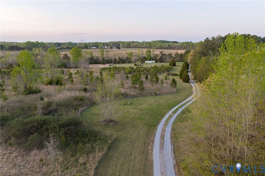 Property photo for 1895 Cemetery Road, Chase City, VA