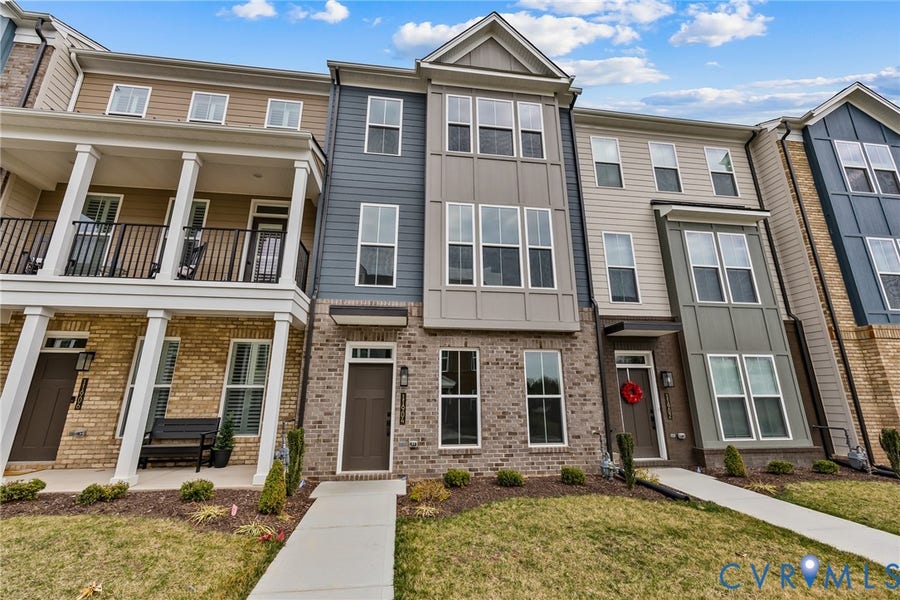 Property photo for 11904 Shire Walk Trail, Henrico, VA