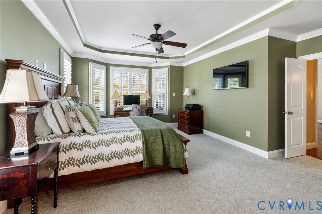1493 Camberley Drive, Parke At Saddlecreek, Manakin Sabot, VA 23103 tray ceiling and walk-out bay window