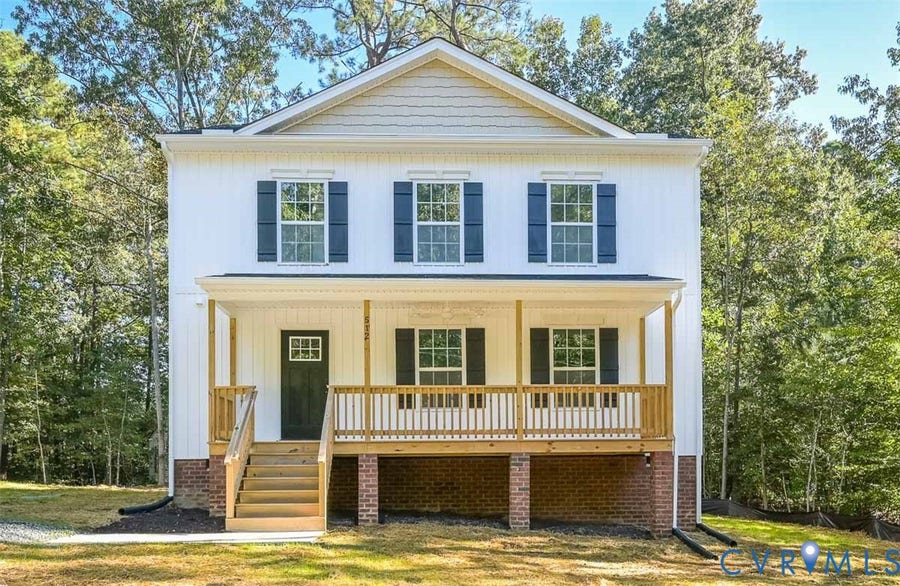 Property photo for 512 Freedom Drive, Ruther Glen, VA