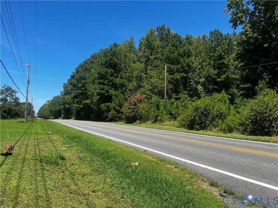 Property photo for 8755 Jessie Dupont Highway, Kilmarnock, VA
