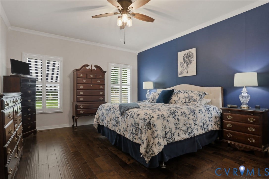 8907 Lavenham Loop, Lavenham, Midlothian, VA 23112 Sought after first level primary suit.