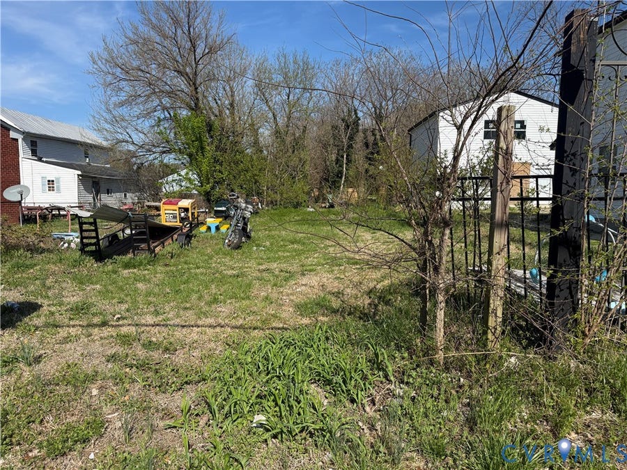 Property photo for 107-0109 S West Street, Petersburg, VA