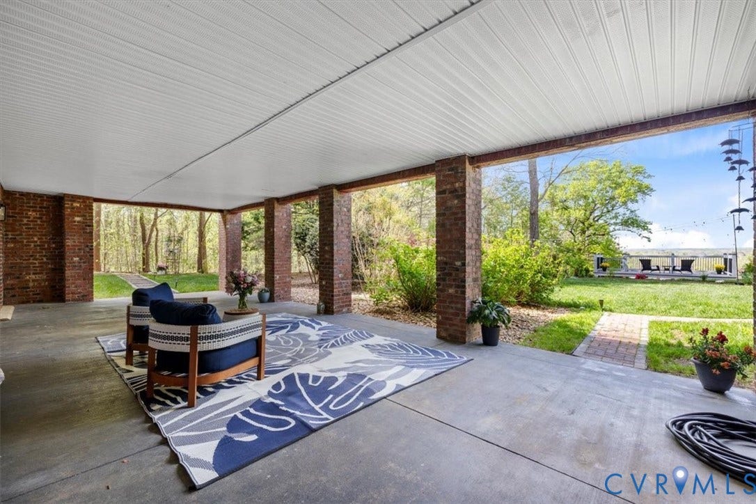 402 Rivers Bend Circle, Rivers Bend, Chester, VA 23836 402 Rivers Bend Circle, Rivers Bend, Chester, VA 23836