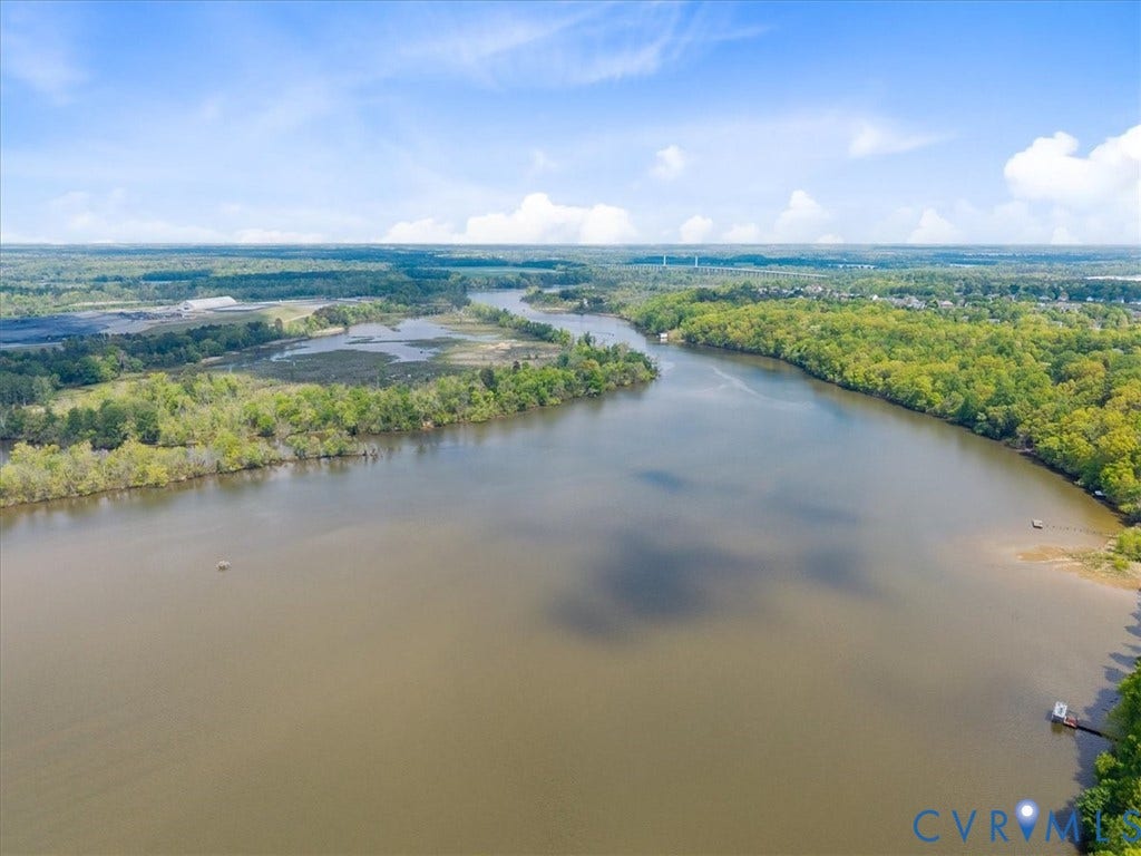 402 Rivers Bend Circle, Rivers Bend, Chester, VA 23836 James River