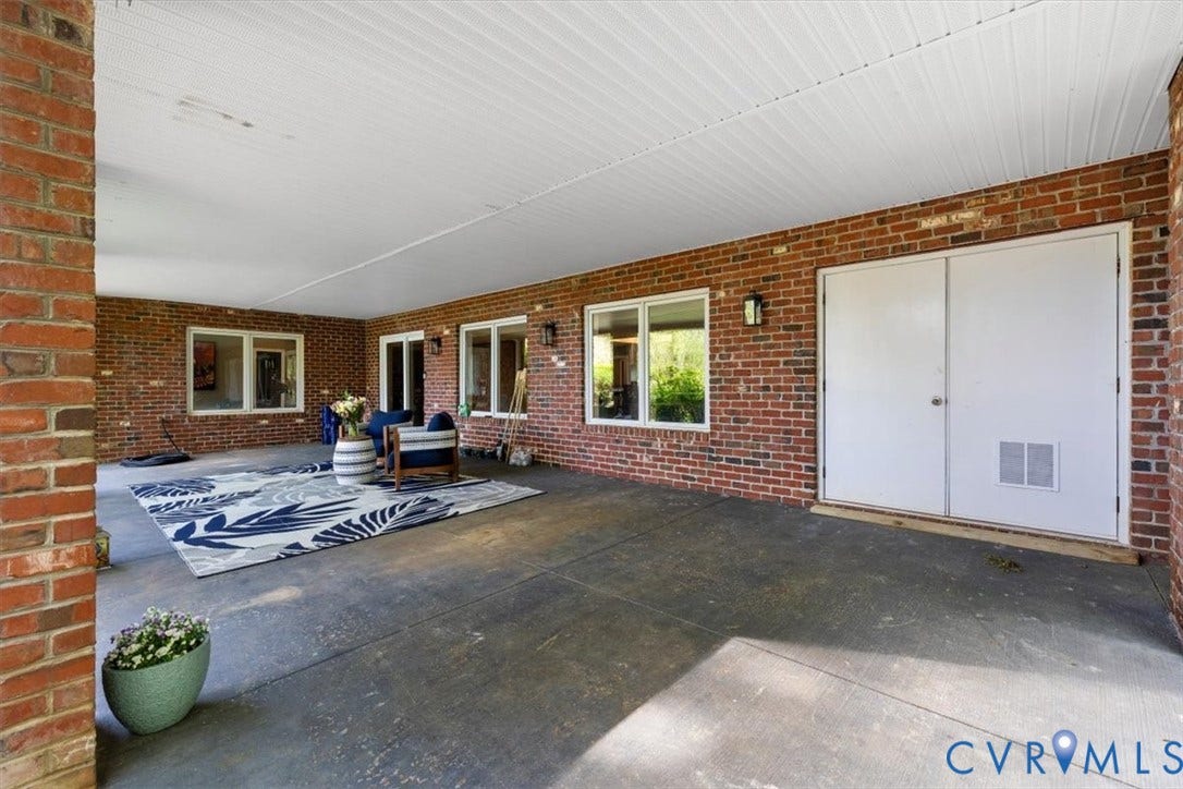 402 Rivers Bend Circle, Rivers Bend, Chester, VA 23836 402 Rivers Bend Circle, Rivers Bend, Chester, VA 23836