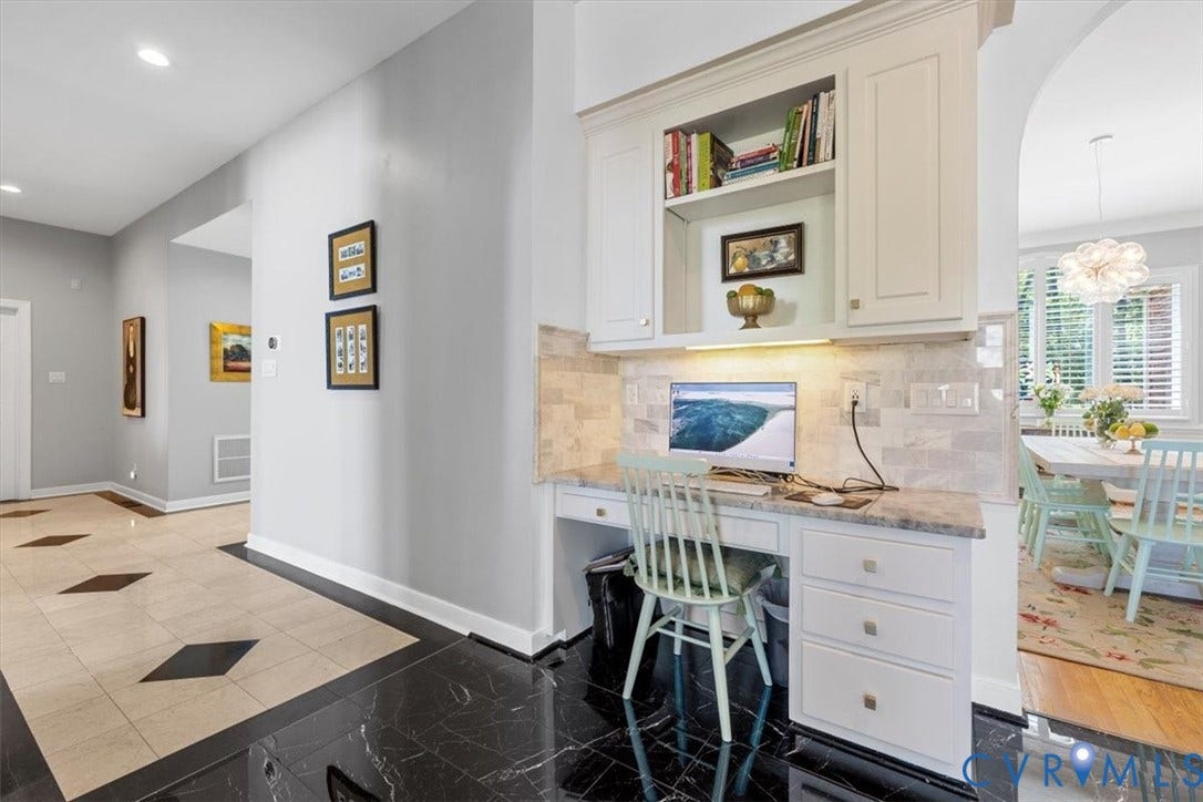 402 Rivers Bend Circle, Rivers Bend, Chester, VA 23836 402 Rivers Bend Circle, Rivers Bend, Chester, VA 23836