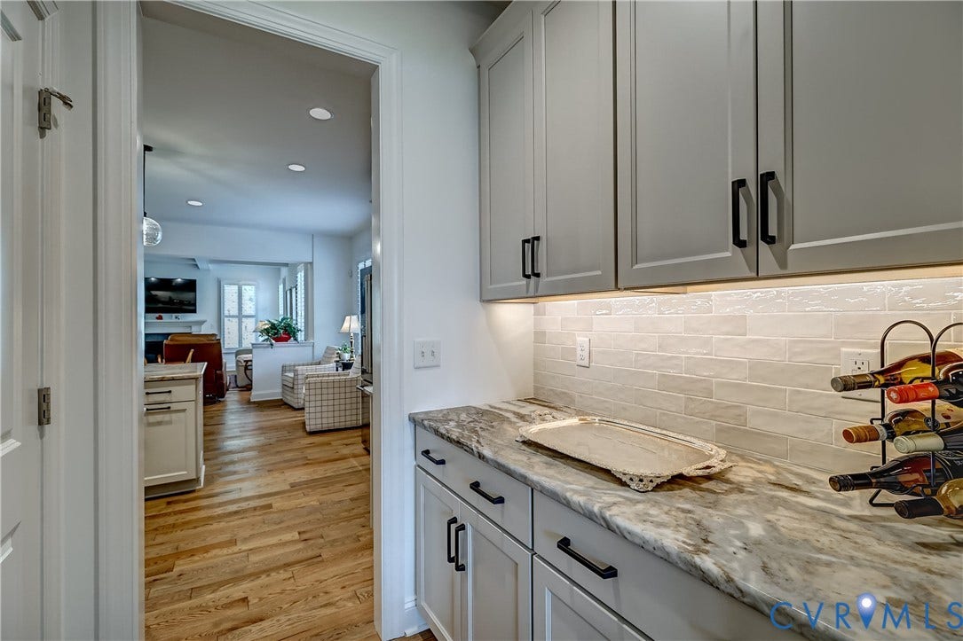 12438 Leith Hill Circle, Richmond, VA 23103 Butler's Pantry connects dining room to kitchen