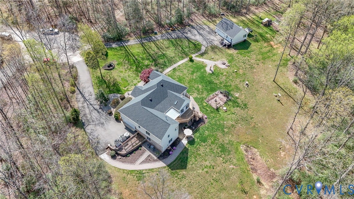 2060 Valley Springs Court, Powhatan, VA 23139 2060 Valley Springs Court, Powhatan, VA 23139