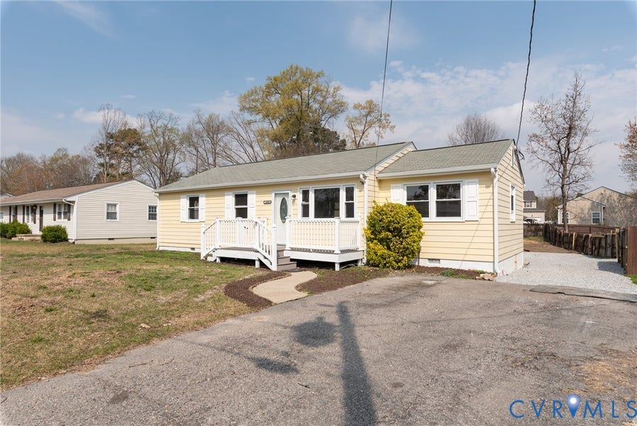 Property photo for 1404 Cameron Avenue, Chesterfield, VA