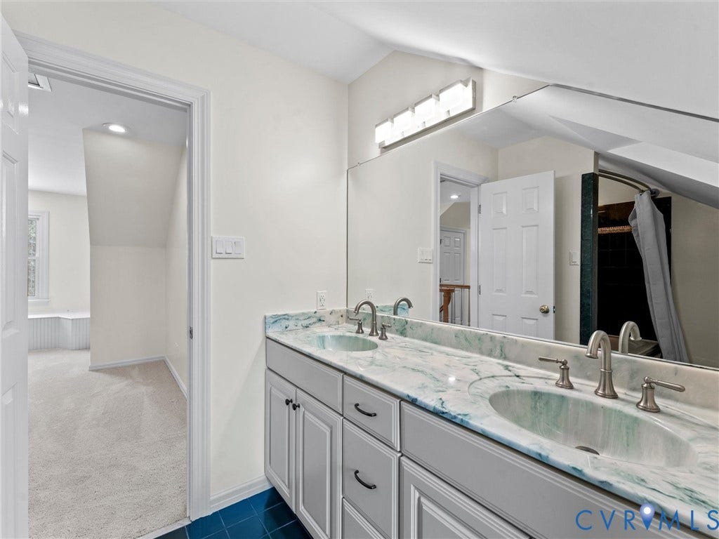 425 Starview Lane, Gum Spring, VA 23065 425 Starview Lane, Gum Spring, VA 23065