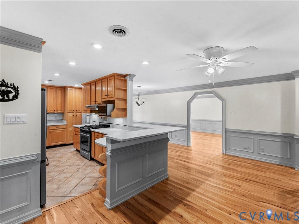 425 Starview Lane, Gum Spring, VA 23065 Molding featuring picture framing and crown molding