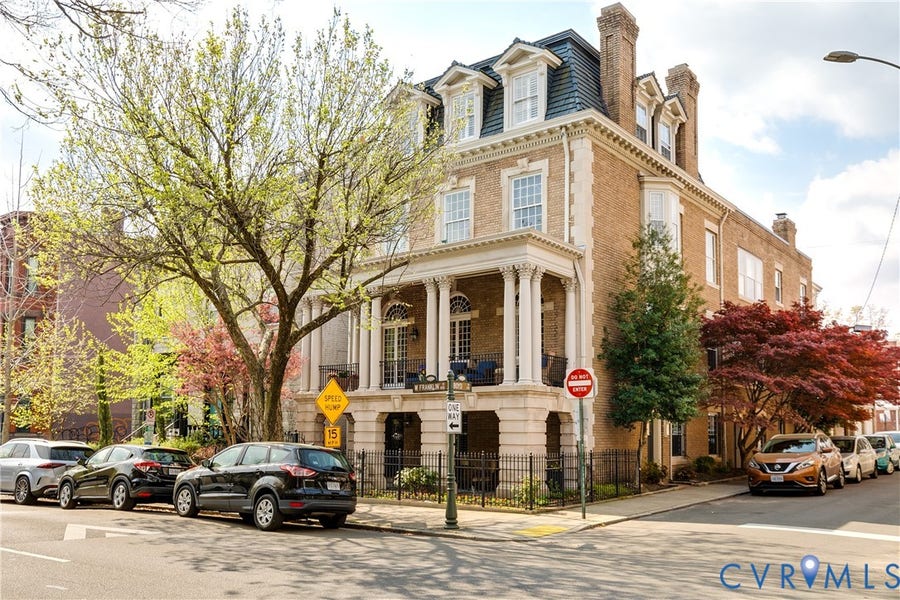 Property photo for 1015 W Franklin Street, Richmond, VA