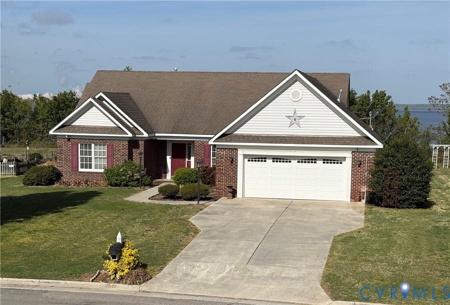 Property photo for 225 Lighthouse Pointe, Prince George, VA