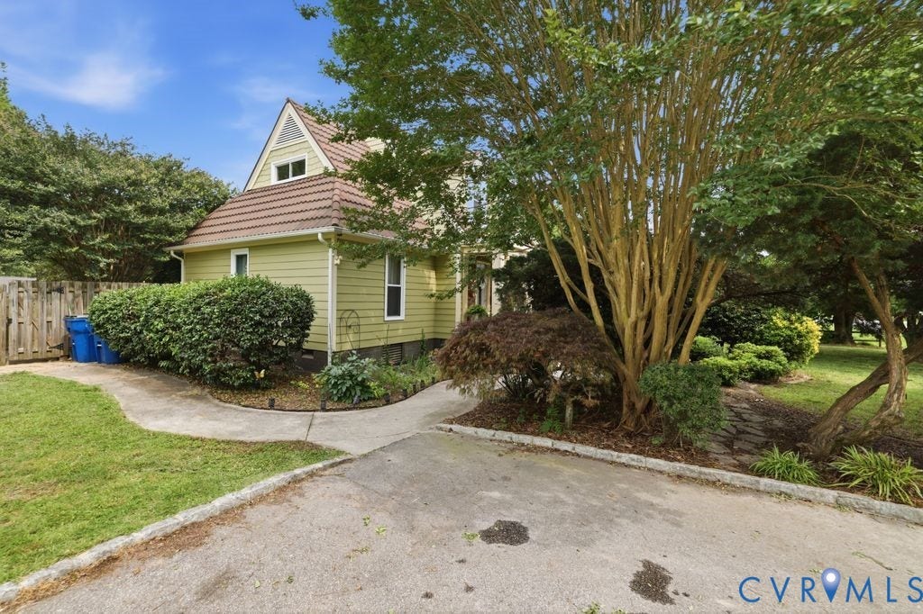 11721 Cedar Lane, Chester, VA 23831 11721 Cedar Lane, Chester, VA 23831