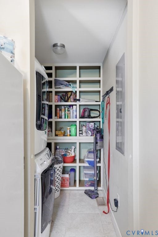 11721 Cedar Lane, Chester, VA 23831 laundry/walk in pantry