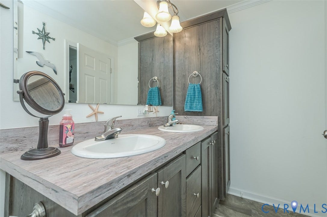 3767 Broad Street Road, Gum Spring, VA 23065 3767 Broad Street Road, Gum Spring, VA 23065