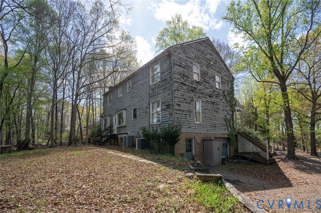 3354 Medway Lane, Level Green, Powhatan, VA 23139 With single car garage