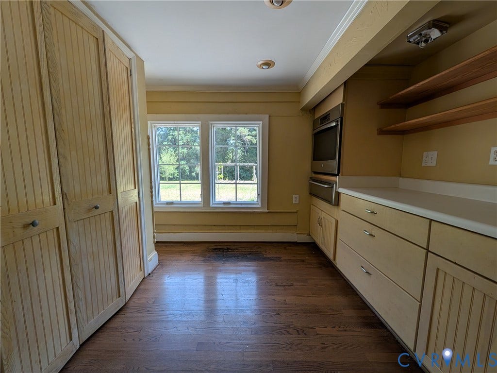 Extension of kitchen/pantry area