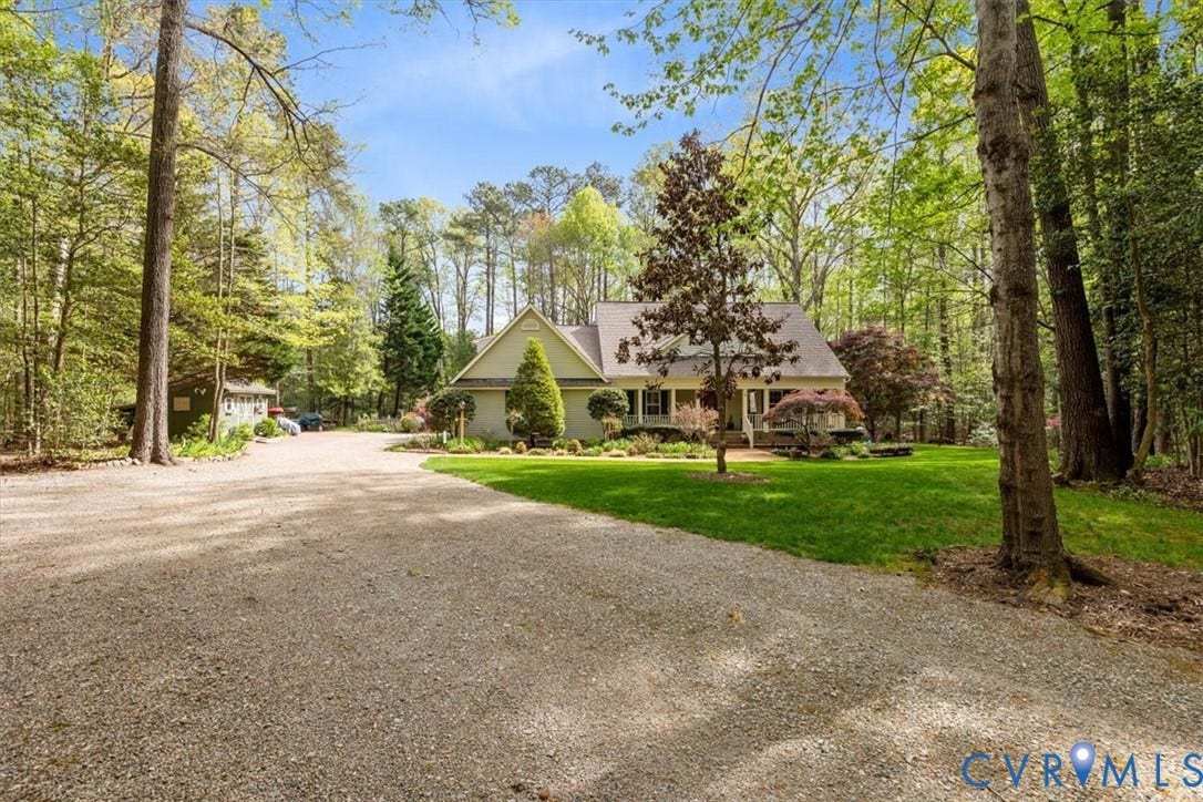 1858 Rock Point Drive, Powhatan, VA 23139 1858 Rock Point Drive, Powhatan, VA 23139