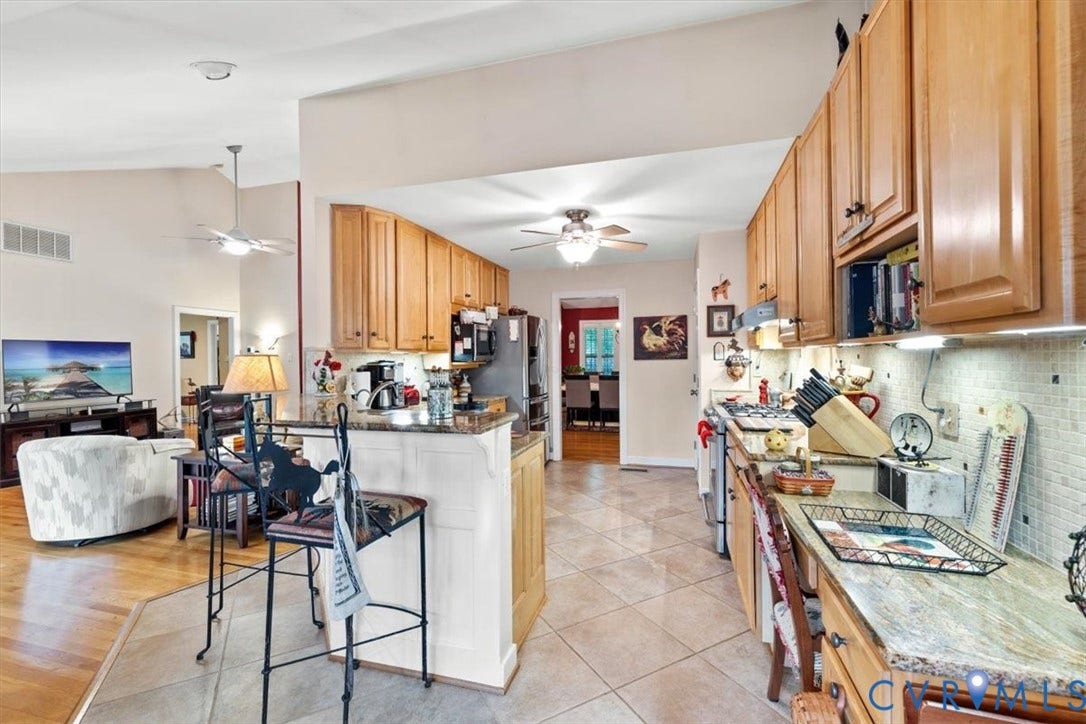 1858 Rock Point Drive, Powhatan, VA 23139 1858 Rock Point Drive, Powhatan, VA 23139