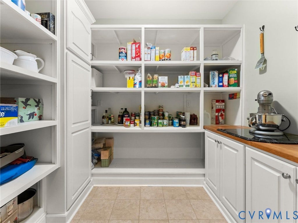 8151 Hidden Valley Court, Hidden Valley, Amelia, VA 23002 Walk-in pantry