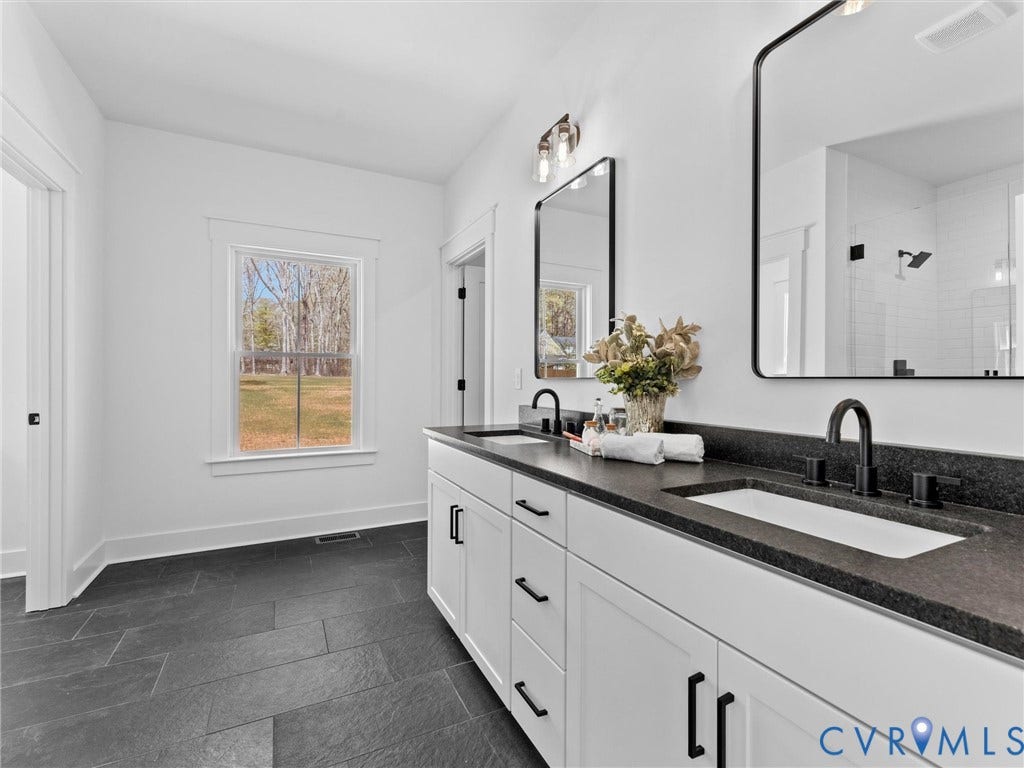 3167 Pineview Drive, Country Life, Powhatan, VA 23139 3167 Pineview Drive, Country Life, Powhatan, VA 23139