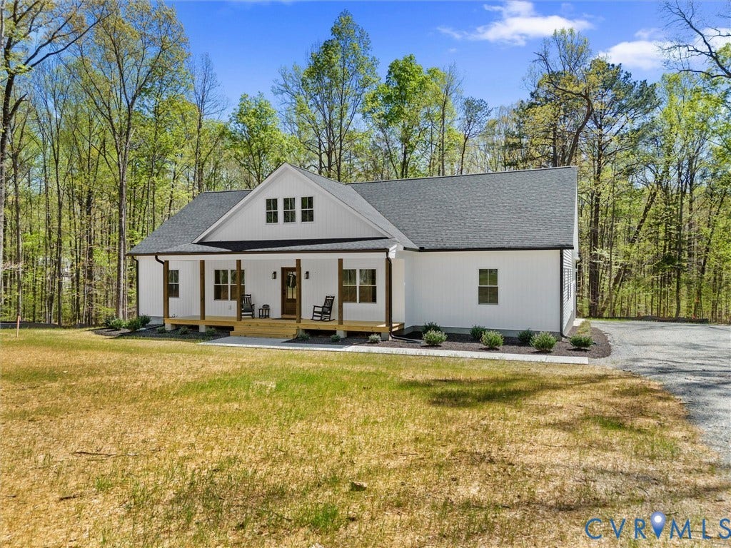 3167 Pineview Drive, Country Life, Powhatan, VA 23139 3167 Pineview Drive, Country Life, Powhatan, VA 23139