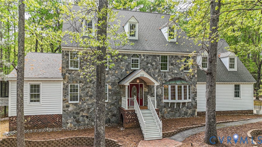Property photo for 222 Sherwood Forest, Williamsburg, VA