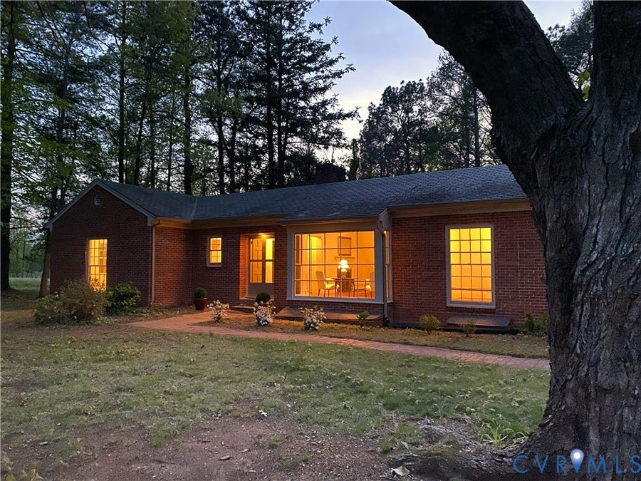 Property photo for 3271 Rosney Road, Dillwyn, VA