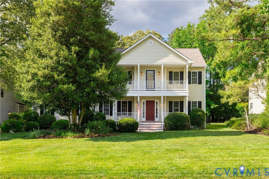 Property photo for 354 Enon Oaks Lane, Chester, VA