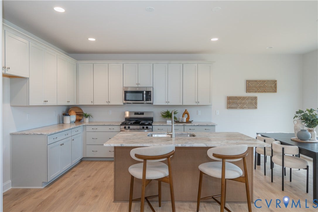 16825 Creek Parke Drive, Moseley, VA 23120