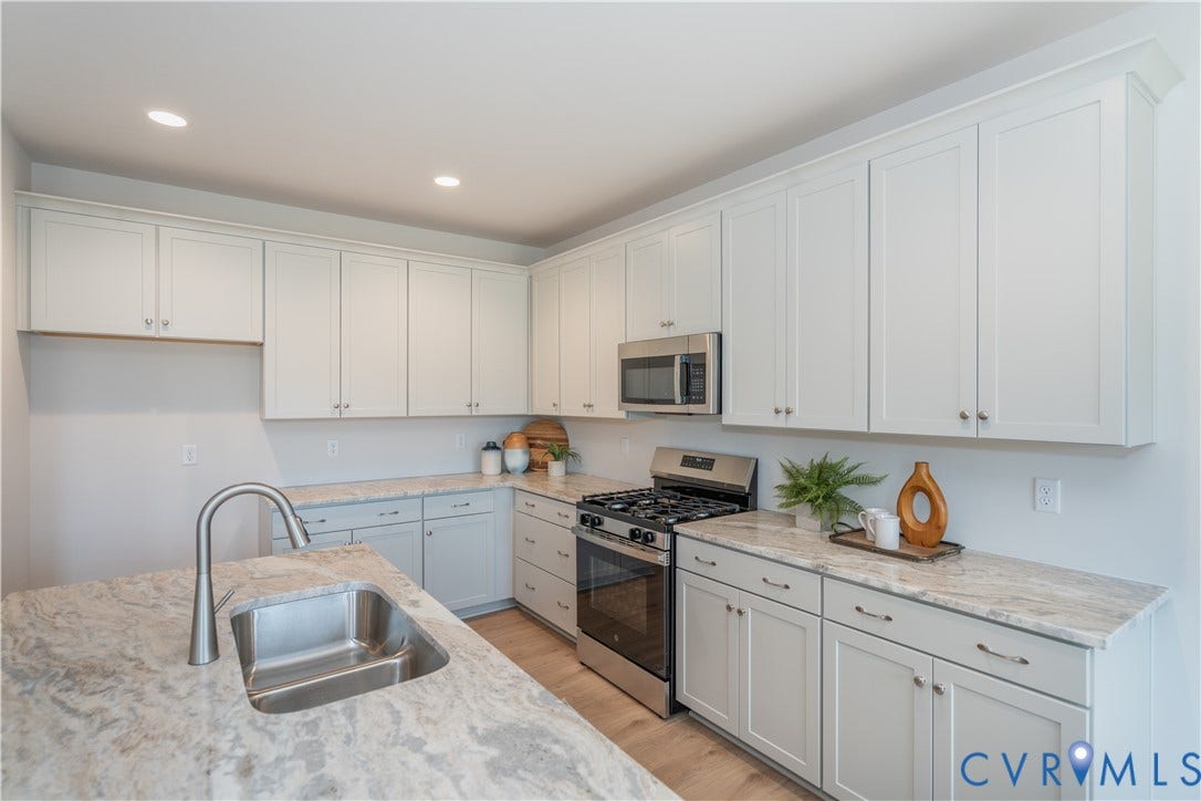16825 Creek Parke Drive, Moseley, VA 23120