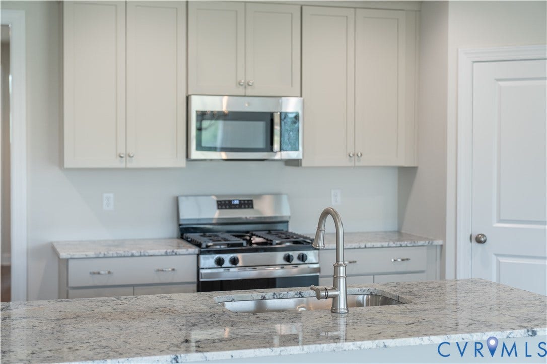 16831 Creek Parke Drive, Moseley, VA 23120