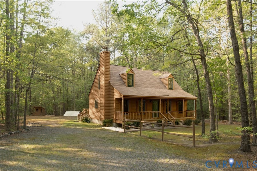Property photo for 2477 Calno Road, Hanover, VA