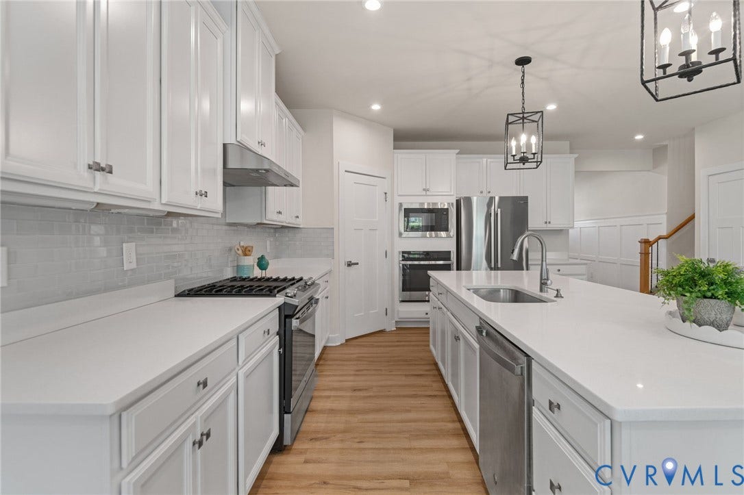 18155 Sagamore Drive, Moseley, VA 23120 18155 Sagamore Drive, Moseley, VA 23120
