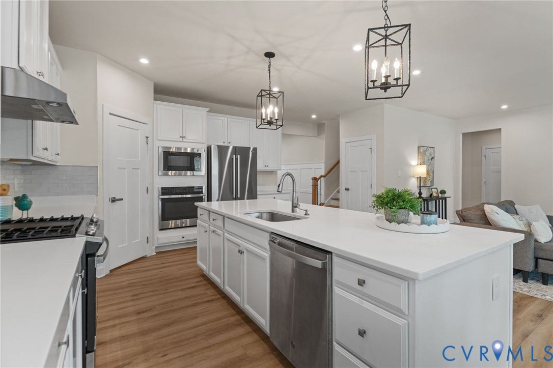 18155 Sagamore Drive, Moseley, VA 23120 18155 Sagamore Drive, Moseley, VA 23120