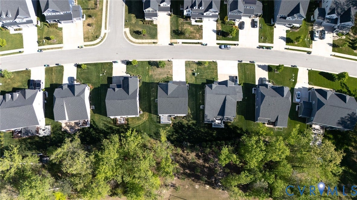 18155 Sagamore Drive, Moseley, VA 23120 18155 Sagamore Drive, Moseley, VA 23120